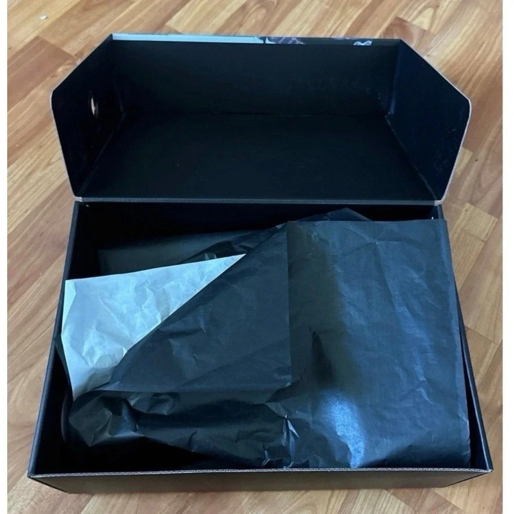 Air Jordan Retro empty shoe Box